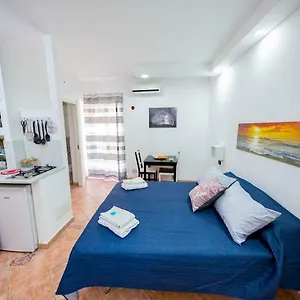 Casa Rubino , Cefalú Italia